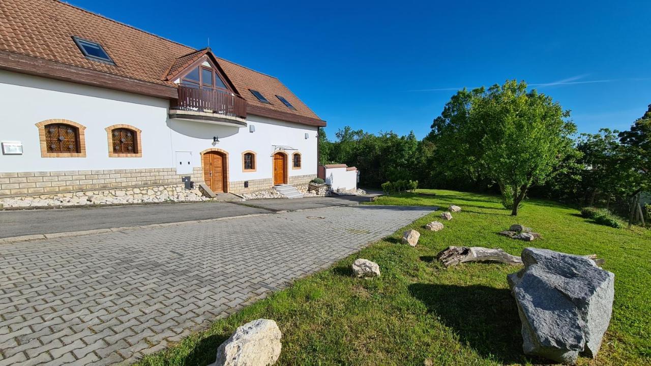 Apartmany Turold Мікулов Екстер'єр фото